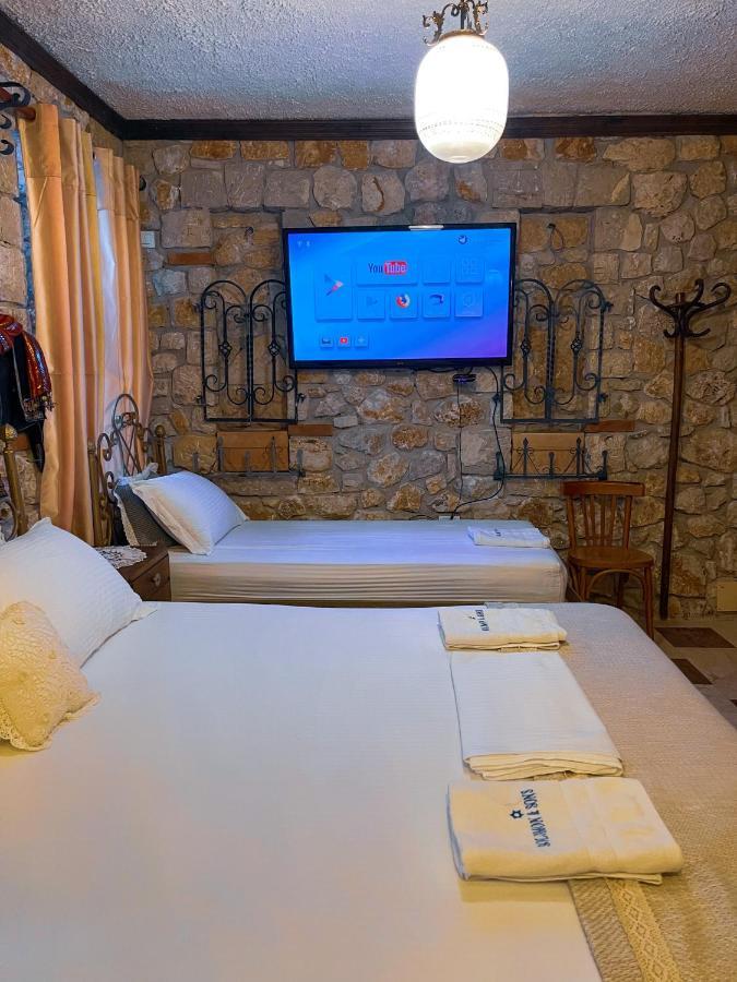 Solomon&Sons Hotel Dhermi Exterior photo